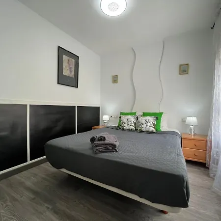 Peset 69 Apartamento *